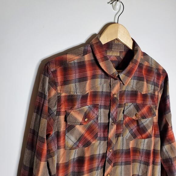 prAna Holstad Long Sleeve plaid Shirt with wooden snap button Western Style - Picture 2 of 9